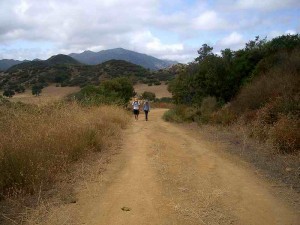 05-los-robles-trail
