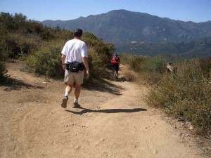 08-los-robles-trail